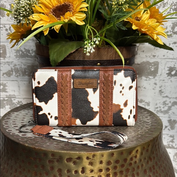 Wrangler Handbags - Wrangler Cowhide Wallet with Brown Accents